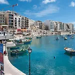 Luxury With Balcony, Area דירה Gzira